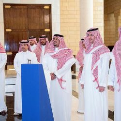 المدير العام للتعليم يقف على مخرجات مشروع استراتيجية التعليم القائم على المشاريع.