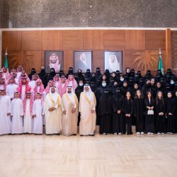 ميناء الملك عبدالعزيز يستقبل أكبر سفينة حاويات في تاريخه