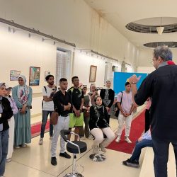 بارد ممطر صيفًا  “صيف عسير” يستقبل السياح بالبرد والمطر