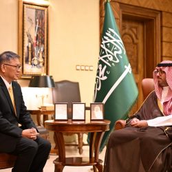 رئيس الأكاديمية العربية يزف بشري سارة لاوائل الثانوية العامة والمتفوقين من ذوي الهمم 