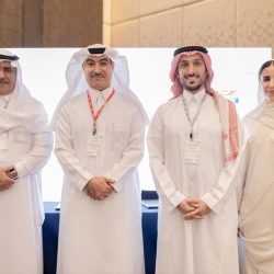 محافظ جدة يكرم المهندس ”هتان حموده” على المشاركة في حماية البيئة البحرية