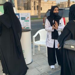 مركز الرعاية الصحية الأولية بالمضايا يحتفل باليوم الوطني “93” ويقدم الهدايا للمراجعين