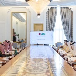 “فيصل بن فرحان” يلتقي رئيس الوزراء القطري.