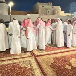 وزير الخارجية البحريني يجتمع مع الأمين العام لجامعة الدول العربية   