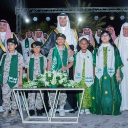 أبراج الساعة..تشارك باليوم الوطني 93 بـ (العالم يهنىء السعودية)