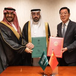 فرق مزاد نادي الصقور السعودي تقدم خدماتها للطواريح في 4 مناطق