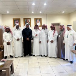 تجسير الفجوة بين الجيل العربي الجديد والذي سبقه، في كتاب “بين الوعي والأوهام”   
