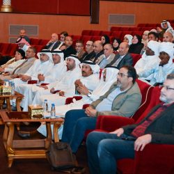 خمس شعراء ينشدون للحب والجمال في سادس أيام “الشارقة للشعر العربي”