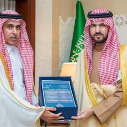 مسندم العمانية لؤلؤة الشمال النابضة بالحياة والوجهة السياحية الأفضل للباحثين عن سحر الطبيعة والمغامرات