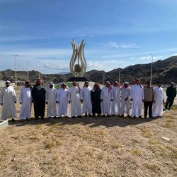 *مدير مكتب وزارة البيئة بالعاصمه المقدسه يناقش سبل التعاون البيئي مع عدد من رؤساء المراكز بمكة المكرمة*