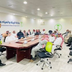 لأول مرة في الإمارات      مصانع “لايت ستون” تطلق أبواب الاستدامة صديقة للبيئة
