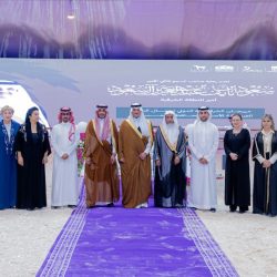 أبو الغيط في استقباله لحمدوك ووفد “تقدم”:  ايقاف الحرب والحفاظ على وحدة أراضي الدولة السودانية اولويات للجامعة العربية