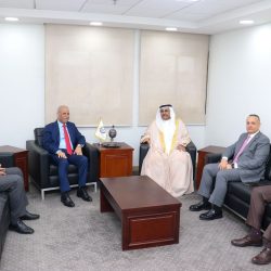 الذوق العام في كورنيش الدمام والخبر 
