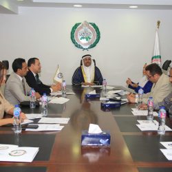 برئاسة سمو الأمير سعود بن بندر اللجنة التنفيذية لهيئة تطوير الشرقية تعقد اجتماعها الدوري