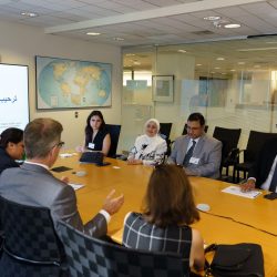 وفد علمي رفيع يزور العربي للتنمية 