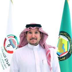 أمير الشرقية يتسلم تقريراً عن بداية العام الجامعي ١٤٤٦هـ واعداد المقبولين في جامعة الملك فيصل