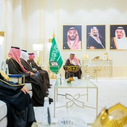 محافظ الأحساء يتسلَّم شعلة دورة الألعاب السعودية 2024*