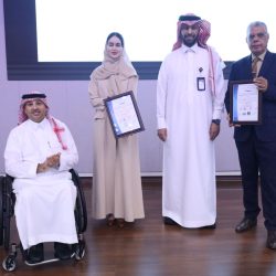 أفراح الحافط والمنشي.. تضيئ سماء مكة