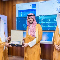 الشارقة تستضيف ندوة افتراضية بعنوان “الشعر الشعبي.. تراث متجدد”.
