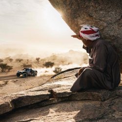 أمير الشرقية يتسلم التقرير السنوي للرئاسة العامة لهيئة الأمر بالمعروف والنهي عن المنكر