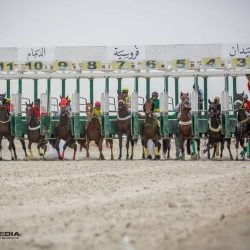 أمير الشرقية يتسلم التقرير السنوي للرئاسة العامة لهيئة الأمر بالمعروف والنهي عن المنكر