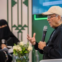 *مشيدًا بجهود خادم الحرمين الشريفين وولي عهده الأمين في الدفاع عن القضايا العربية*  *رئيس البرلمان العربي يلتقي سفير المملكة العربية السعودية بالقاهرة*