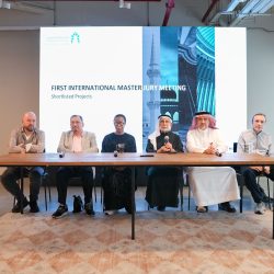 سمو أمير الشرقية يستقبل سفير دولة فلسطين لدى المملكة