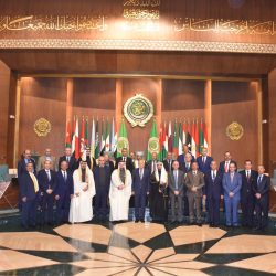 سمو أمير المنطقة الشرقية يدشن مشروع (سي فرونت) الاستثماري بالقطيف