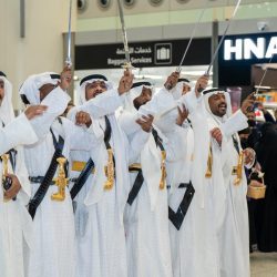 أمير منطقة تبوك يلتقي اهالي محافظه تيماء