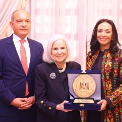 بتوجيه خادم الحرمين الشريفين وبناءً على ما رفعه سمو ولي العهد.. وصول الطفل الفلسطيني “محمد خالد حجازي” إلى المملكة لتلقي الرعاية الطبية اللازمة بتوجيه خادم الحرمين الشريفين وبناءً على ما رفعه سمو ولي العهد.. وصول الطفل الفلسطيني “محمد خالد حجازي” إلى المملكة لتلقي الرعاية الطبية اللازمة