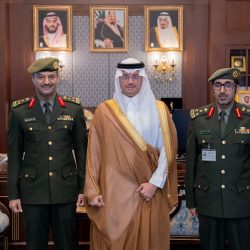 أمير الشرقية يكرم فريق كفاءة الطاقة بالإمارة