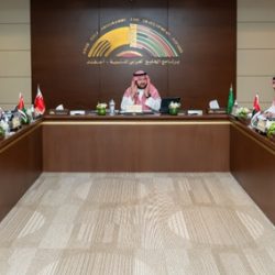 أمير الشرقية يرعى شراكة تنموية بين أمانة الشرقية ولوسِد للسيارات الكهربائية