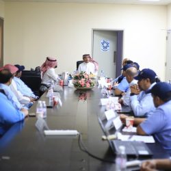 بالصور مدارس الباحة تستقبل العام الجديد بالهدايا والورود