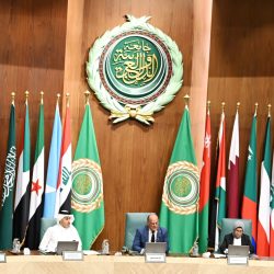 محافظ مطروح يهنئ فخامة الرئيس السيسى بمناسبة ذكرى المولد النبوى الشريف .
