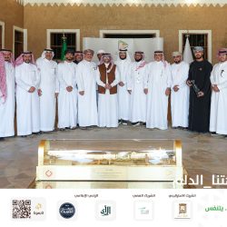 بن غنيم يستقبل وفد جمعية سفراء التراث بالدلم 