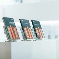 سمو أمير المنطقة الشرقية يستقبل رئيس وأعضاء مجلس إدارة جمعية مبرة دار الخير ويطّلع على برامجها التنموية