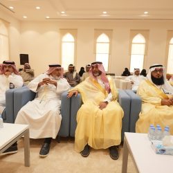 منيرة آل ربيعة توثّق الأزياء التقليدية السعودية في كتابها الجديد بمعرض جدة للكتاب 2025