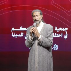 أمير المنطقة الشرقية يستقبل رئيس وأعضاء جمعية العناية بالمساجد   ويطلع على مبادرة مساجدنا عامرة