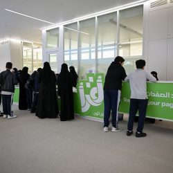 أمير المنطقة الشرقية يشيد بدعم القيادة لقطاع النقل ويؤكد أهمية التكامل في تنفيذ المشاريع التنموية