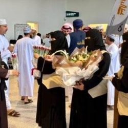 مبادرة “طريق مكة” تختتم أعمالها في (10) دول عبر (17) منفذًا بخدمة (388,694) مستفيدًا عبر (1227) رحلة