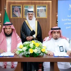 رئيس جامعة الإمام عبدالرحمن بن فيصل يدشّن يوم البحث الثامن بكلية الطب ويكرّم أفضل 4 أبحاث طلابية من بين 48 مشروعاً مبتكراً