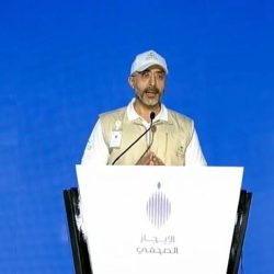 توافد ضيوف الرحمن إلى مسجد نمرة للاستماع إلى خطبة عرفة وأداء صلاتي الظهر والعصر