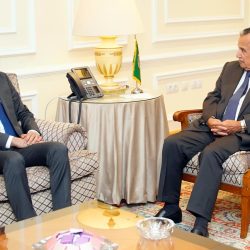 سمو أمير المنطقة الشرقية يدشن منصة «تمكين» لدعم رواد الأعمال والمنشآت الصغيرة والمتوسطة