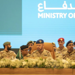 “الفرصة الأخيرة”.. ترامب: المحادثات مع إيران جارية الآن