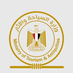 مفتي الجمهوريةِ:      الدولة المصريةِ أدركتْ مبكرًا خطورةَ التحدياتِ التي تواجهُ الأسرةَ فبادرتْ بتوجيهاتٍ حاسمةٍ لصياغةِ قوانينِ الأحوالِ الشخصيةِ