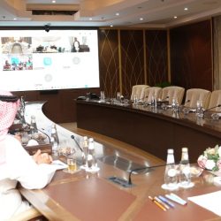 على هامش المؤتمر الدولي الحادي عشر لدور وهيئات الإفتاء في العالم بدار الإفتاء المصرية: وزير الأوقاف يلتقي مفتي الكونغو     مفتي الكونغو: مصر عنوان للعلم والتيسير والفضل والكرم