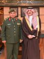 الأمير سعود بن نايف يقلد مدير جوازات المنطقة الشرقية رتبة لواء