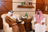 الأمير سعود بن نايف يستقبل فريق عمل فعالية الشاطئ