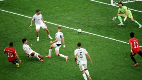 الشياطين الحمر يلتهمون نيوزيلندا بخماسية مرعبة ويتأهلون لثمن نهائي المونديال من صدارة “مجموعة مصر”