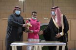 المخضرم “قافروش” يظفر بالتقديرية لنادي سباقات الخيل